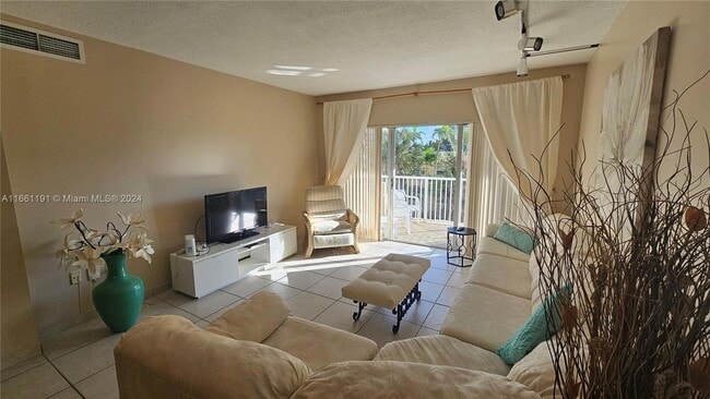 Photo - 1985 S Ocean Dr Apartment