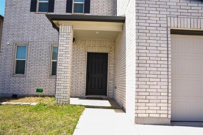 Foto del edificio - 13808 Eleanor Roosevelt St