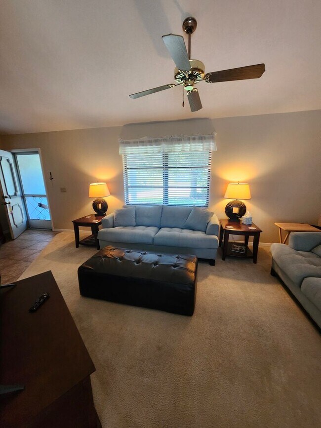 Foto del edificio - 1024 Arden Terrace NW