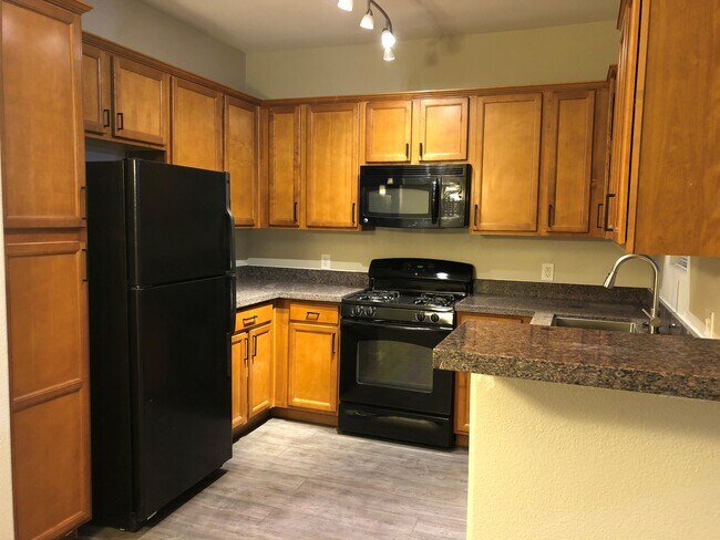 Kitchen - 29606 N Tatum Blvd