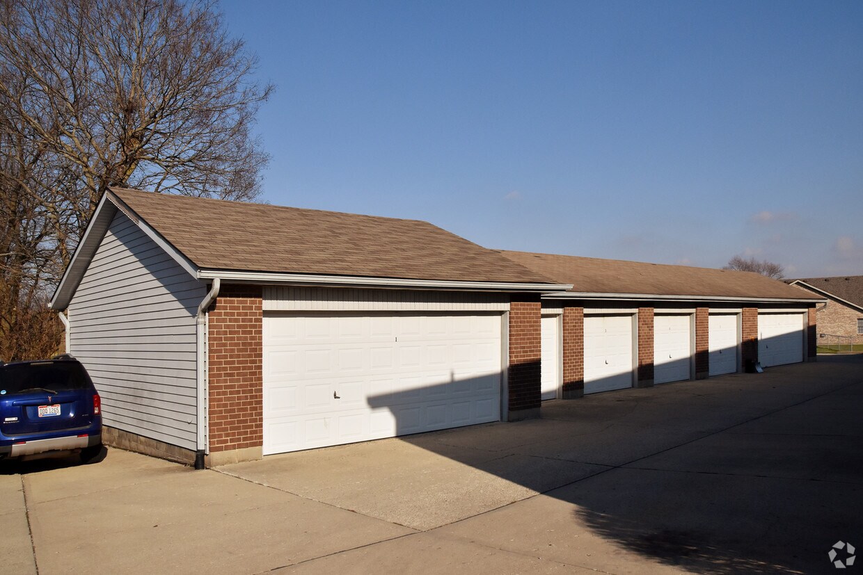 Foto del edificio - 1525 Hawk Cir