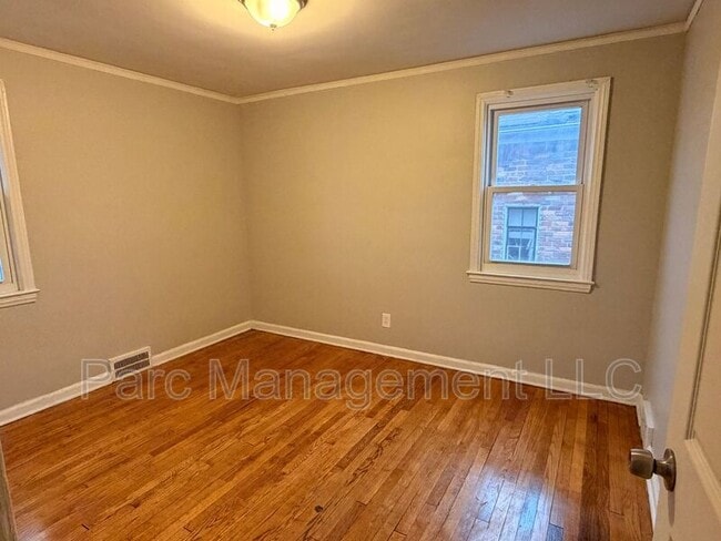 Foto del edificio - 16529 Pinehurst St