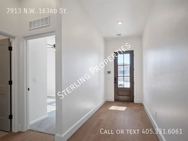 Building Photo - 7913 NW 163rd St