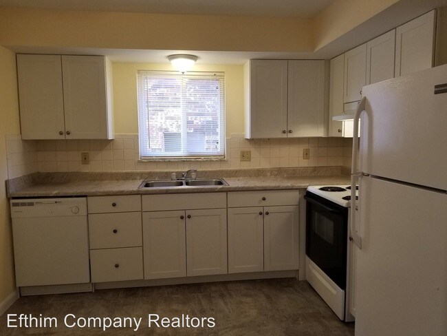 Building Photo - 10033 Puttington Dr