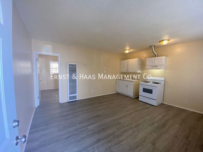 Building Photo - 13812 S Avalon Blvd