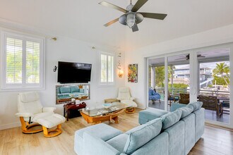 Building Photo - 3 Palmetto Dr