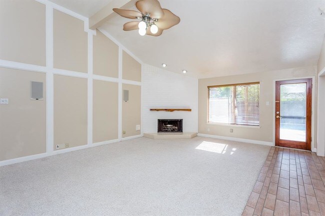 Building Photo - 14227 Whitecross Dr