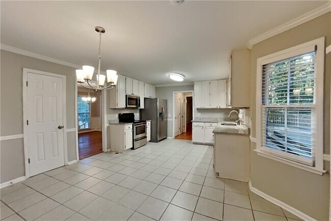 Foto del edificio - 3371 Chatsworth Way
