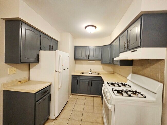 Foto del edificio - 865 Westmoreland Dr