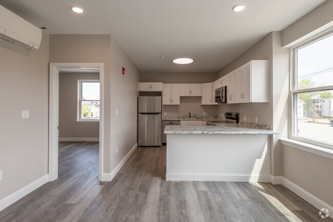 1HAB, 1BA - Residences at 530 and 540 Chestnut