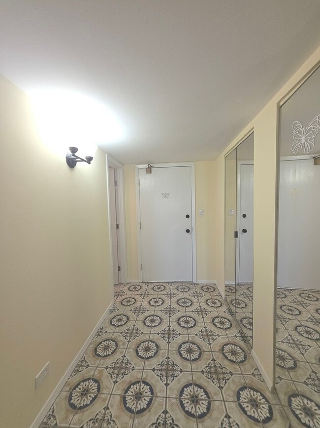Foto del edificio - 350 Plum Creek Dr