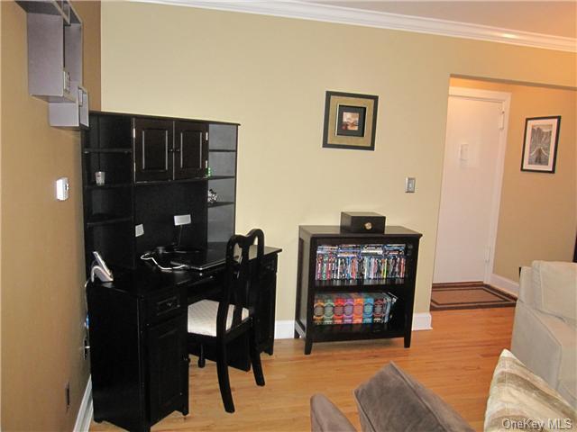 Foto del edificio - 221 N Middletown Rd