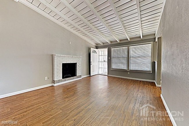 Building Photo - 3329 Karen Way