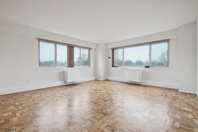 Foto del edificio - 377 S Harrison St