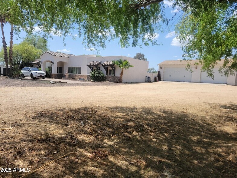 Foto principal - 12210 N 67th St