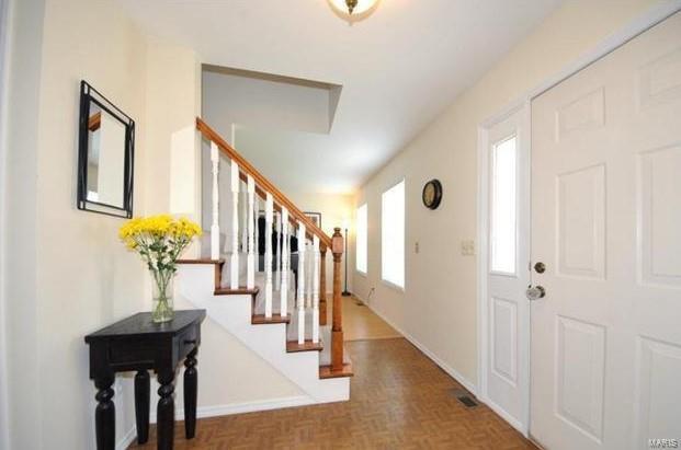 Building Photo - 645 Autumn Oaks Dr