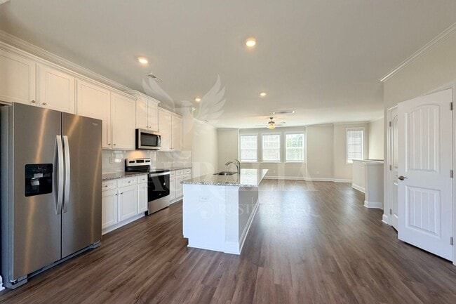 Building Photo - 6935 Point Bar Pl