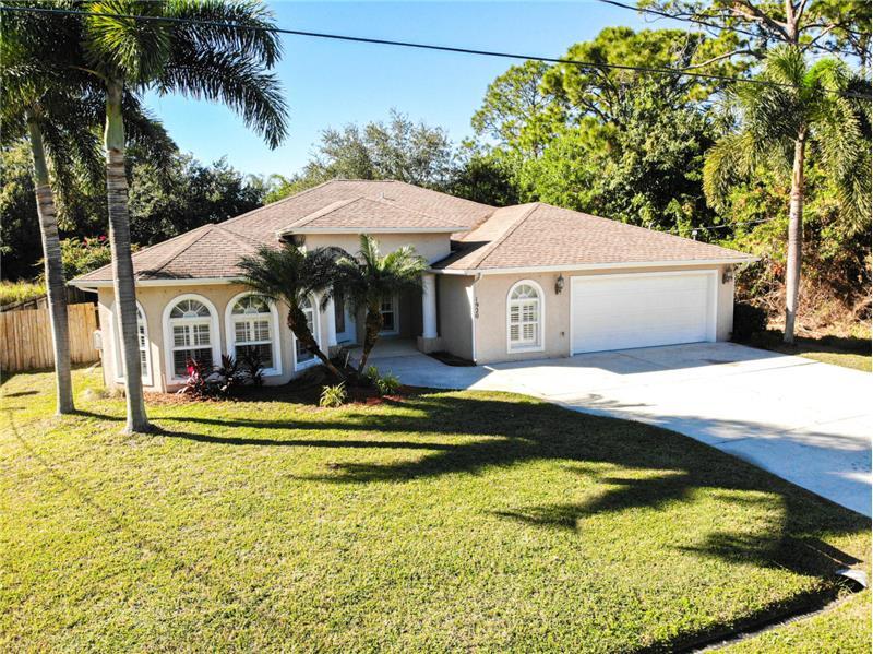 Foto principal - 920 SW Capri St