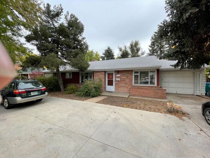 Primary Photo - Great House In Fort Collins