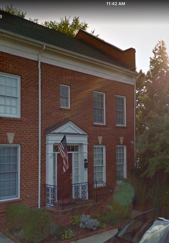 220 Martin Luther King Jr Dr, Greensboro, NC 27406 Townhouse for Rent