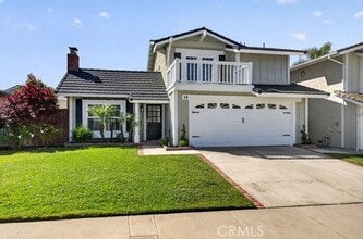 Building Photo - 14 Cll Alimar