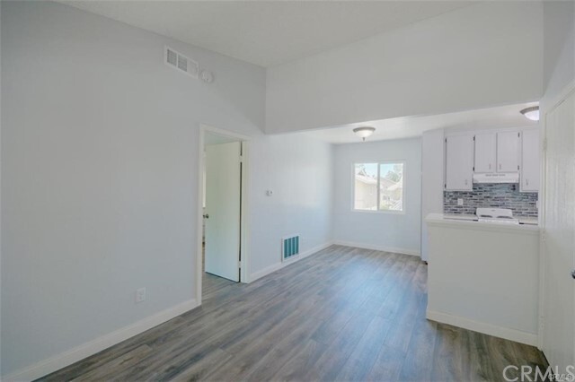 Building Photo - 2825 S Tuolumne Pl