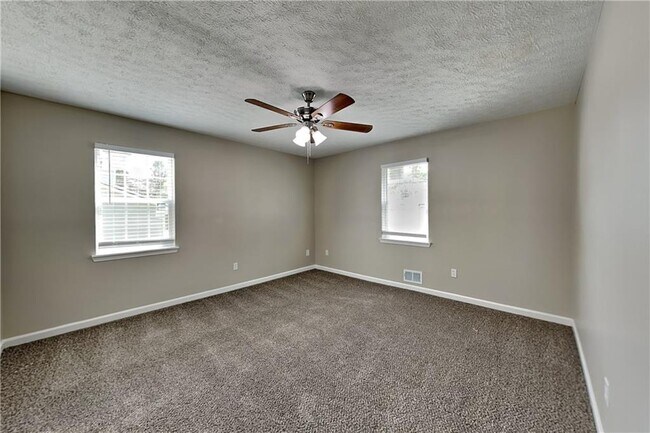 Foto del edificio - 285 Woodland St