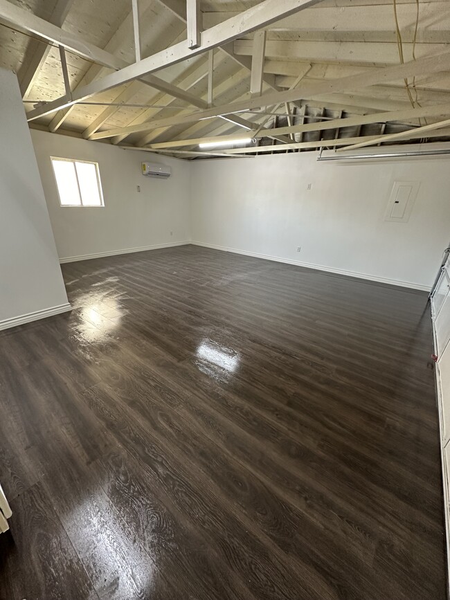 Foto del edificio - 5224 W Avenue L4