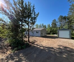 Building Photo - 1216 Lysser Ln W