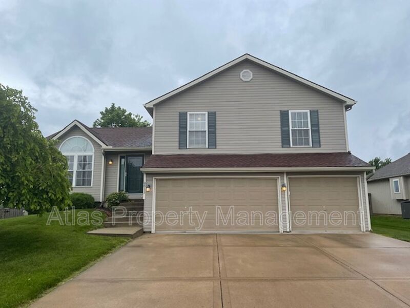 8611 N Arcola Ave, Kansas City, MO 64153 House Rental in Kansas City