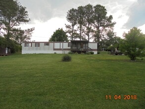 Building Photo - 1026 Dana Ln