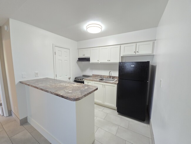 1st Floor, Kitchen, Smoking Building - Marina Vista