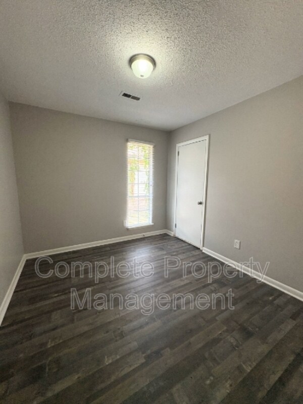 Foto del edificio - 2201 Beulah Ave SW
