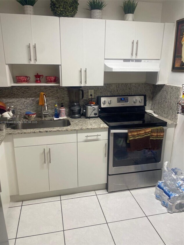 Foto principal - 11309 SW 200th St