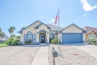 Building Photo - 14822 Lighthouse Dr