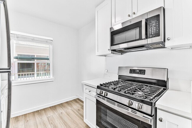 Foto del edificio - 636 Linden Ave