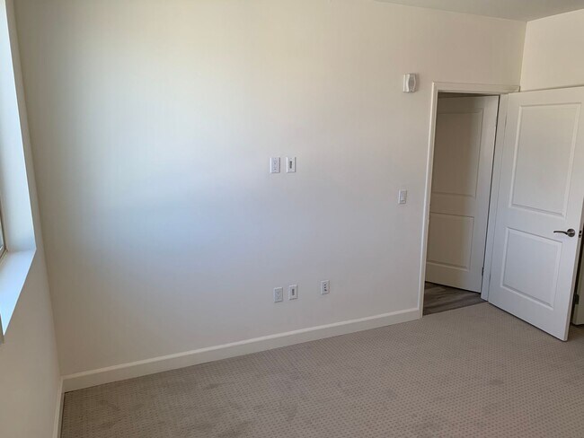 Interior Photo - Now Leasing @ Archwood Court Apartments