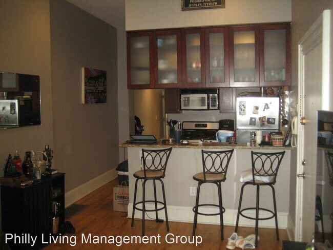 Building Photo - 1 br, 1 bath House - 719 S. 16th Street - #1F
