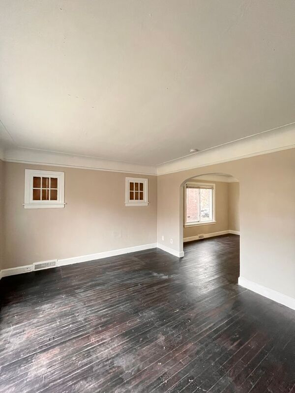Foto del edificio - 14161 Montrose St