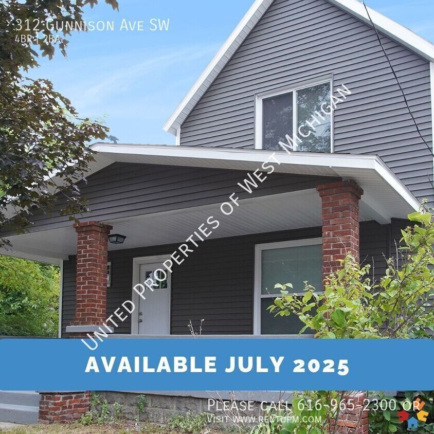 Primary Photo - Pre-Lease | Available 7/21/25 | Unique 4 B...