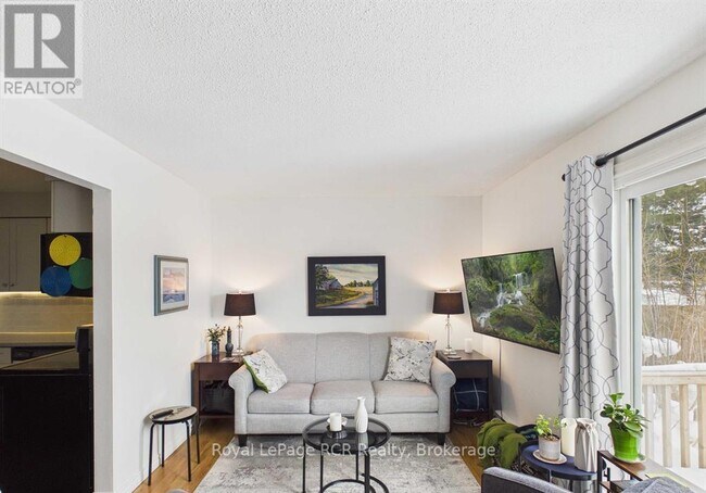 Photo du bâtiment - 638 Hunter St