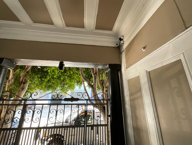 Foto del edificio - 349 10th St