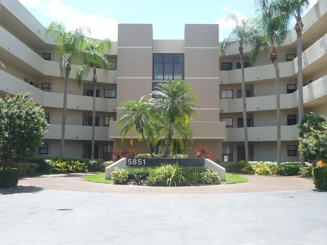 Primary Photo - 5851 Camino del Sol
