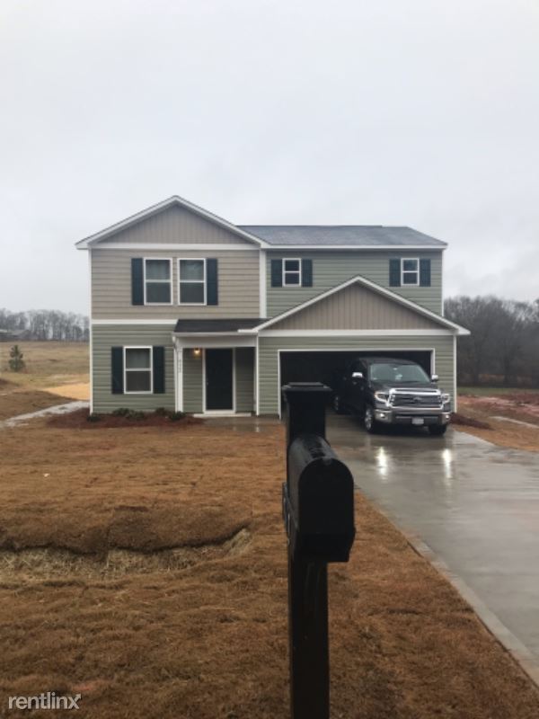Foto del edificio - 4 br, 3 bath House - 212 Fremont Rd