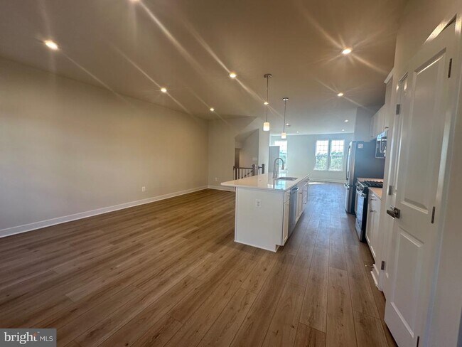 Foto del edificio - 4504 Dandelion Loop