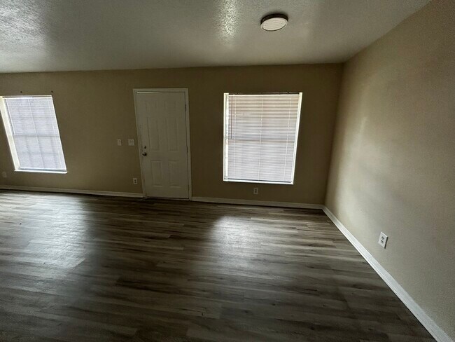 Foto del edificio - Quail Run Duplex