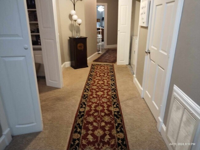 Foto del edificio - 16610 Gull Ct