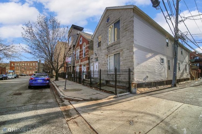 Building Photo - 1539 W Haddon Ave