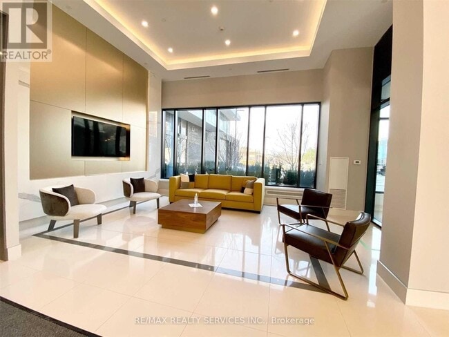 Photo du bâtiment - 35 Watergarden Dr