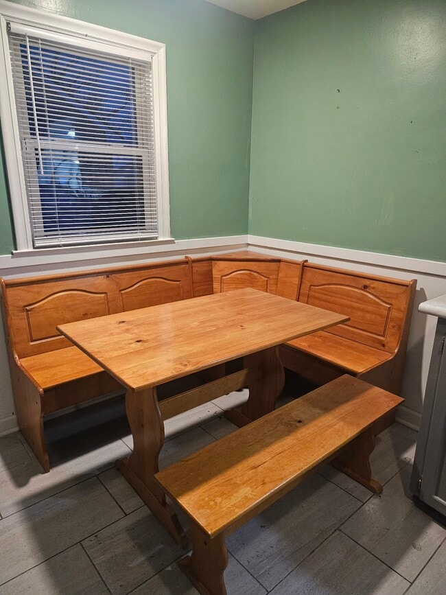 Foto del edificio - 244 Pasadena Blvd